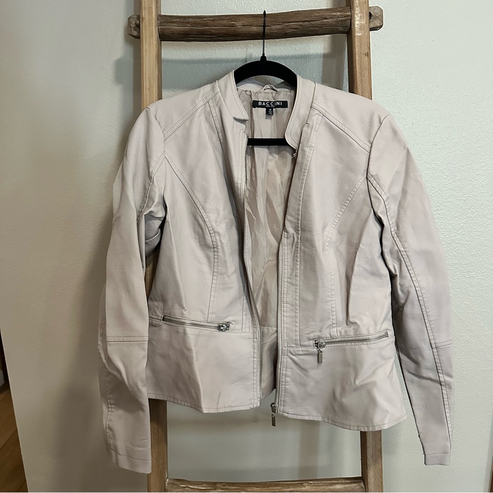 Baccini Women's Light Gray Leather Jacket